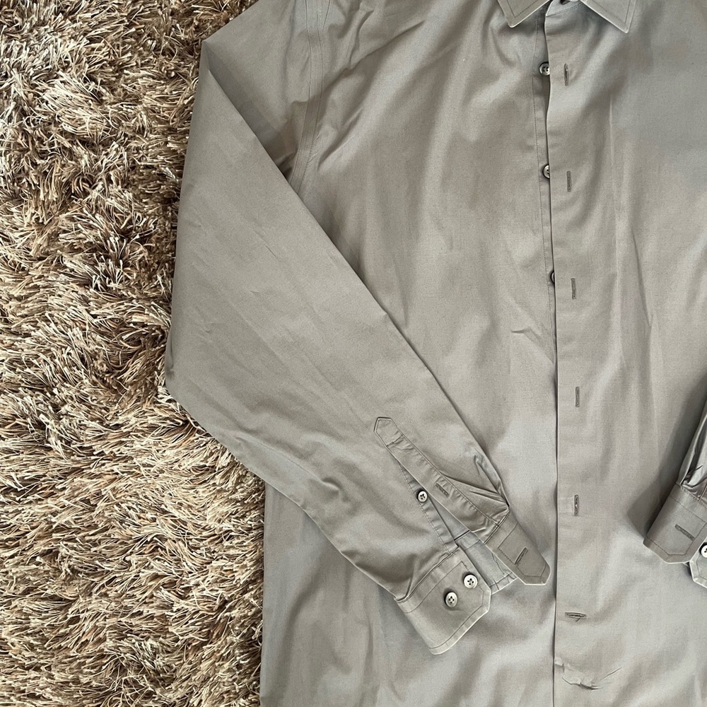 Express Modern Fit Button Up - Picture 4 of 15